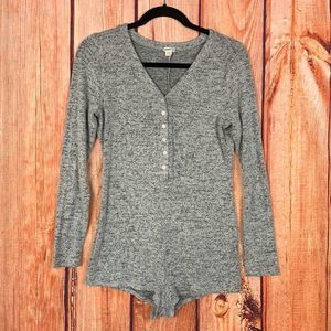 Garage Heather Gray Oh So Soft Long Sleeve Knit V-neck Romper 1810